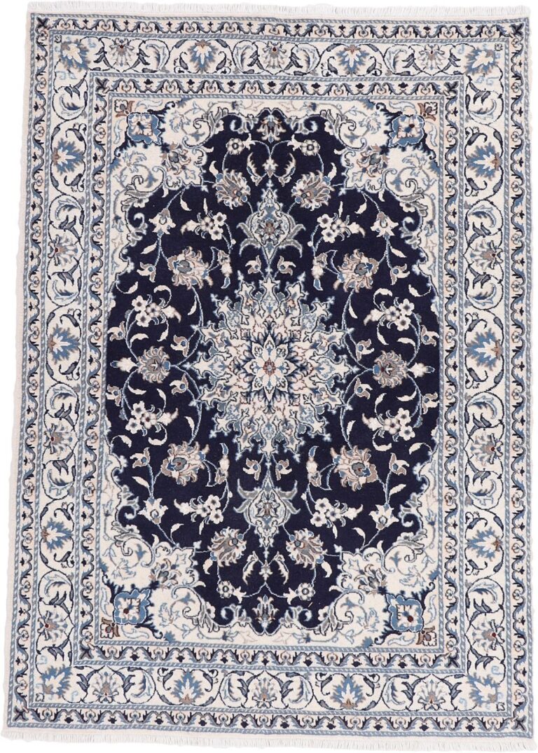 Nain Persian Rug 146 × 199 cm, Wool and Silk, hand-knotted