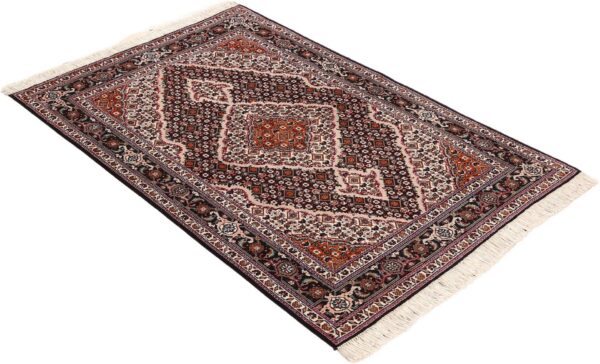 Tabriz Persian Rug 100 × 155 cm, Wool and Silk, hand-knotted — view 4