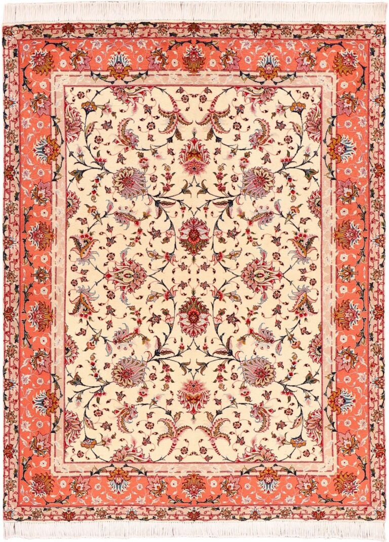 Tabriz Persian Rug 150 × 197 cm, Wool and Silk, hand-knotted