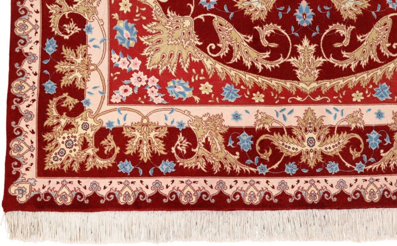 Tabriz Persian Rug 156 × 208 cm, Wool and Silk, hand-knotted — view 5