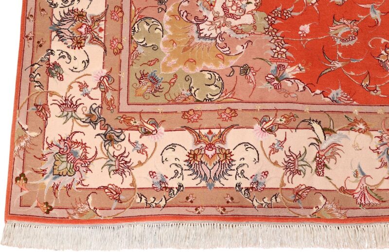 Tabriz Persian Rug 205 × 302 cm, Wool and Silk, hand-knotted — view 5